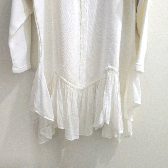 White Free People Poets Pullover Sweatshirt w/ ruffle hem size SP - Picture 7 of 15